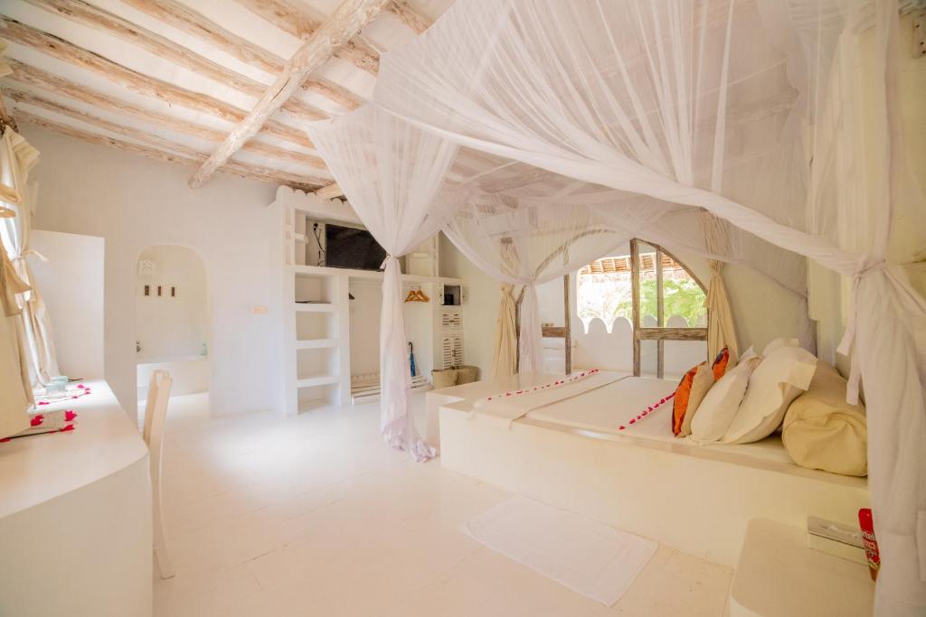 msoceanpoolview366424144